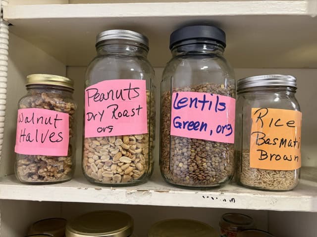 Lentils and granola USTU bulk room